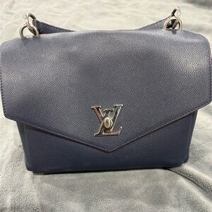 Navy blue Louis Vuitton purse